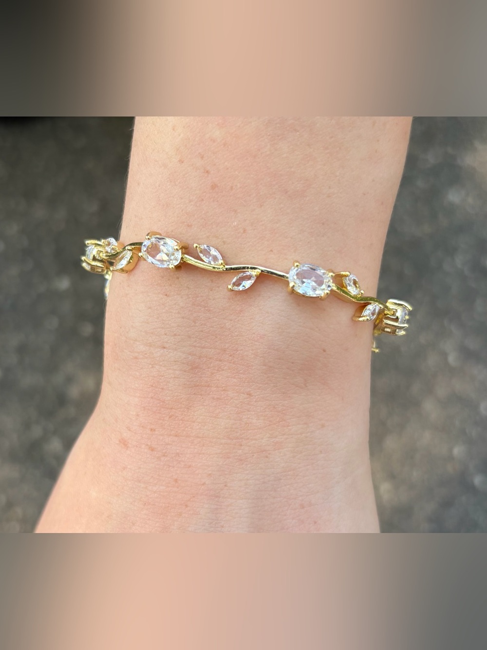 Dainty Coquette Gold Diamond Tulip Leaf Boho Link Bracelet